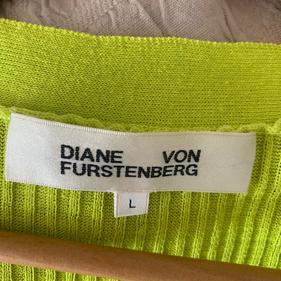 Diane Von Furstenberg neon lime green knit top - Picture 3 of 5